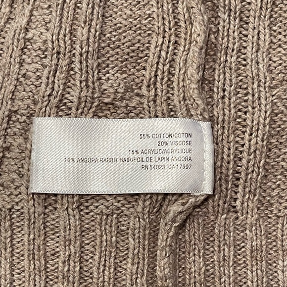 Old Navy - Cable Knit Button-Up Sweater - Beige - Picture 6 of 7